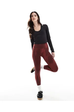 adidas Leggings de 7/8 colo rubí envejecido y rubí aurora con estampado gráfico All Me de adidas Training-Rojo