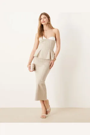 ASOS Vestido midi beis a rayas con escote palabra de honor y detalle superpuesto de copas en contraste de bengalina de -Multicolor