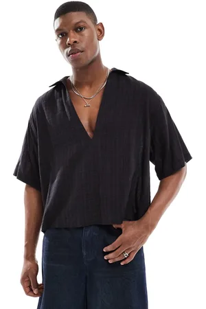 ASOS Camisa negra de corte cuadrado extragrande sin aberturas con cuello de solapas marcadas de