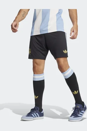 adidas Pantalones cortos negros con diseño por el aniversario del Argentina de