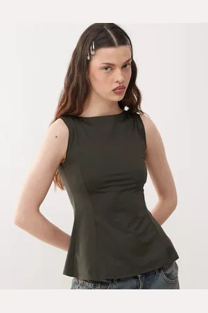 Weekday Top con sobrefalda Alicia de -Verde