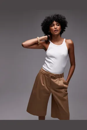 ARKET Camiseta blanca de tirantes con espalda de nadadora de