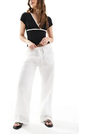 Daisy Street Pantalones blancos de talle bajo y pernera ancha con bordado inglés de