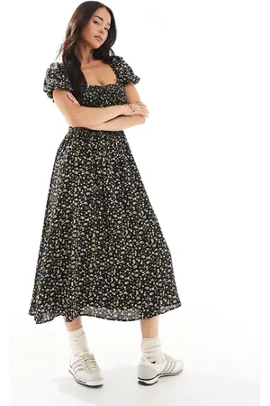 Daisy Street Vestido semilargo con estampado de florecitas, mangas abullonadas y lazada delantera de
