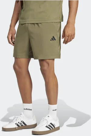 adidas Pantalones cortos verde oliva y negros con logo pequeño Chelsea Essentials de