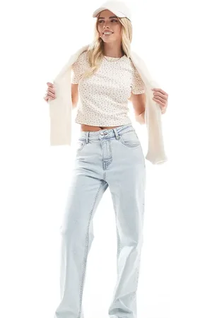 Miss Selfridge Vaqueros de pernera recta con y bolsillo en forma de corazón de