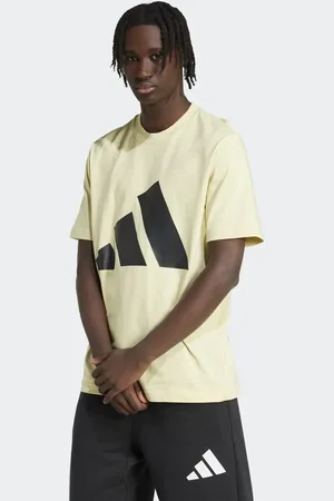 adidas Camiseta amarillo pastel y negra con logo grande Essentials de