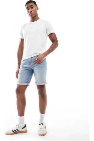 ASOS Pantalones cortos vaqueros de corte slim recto con de