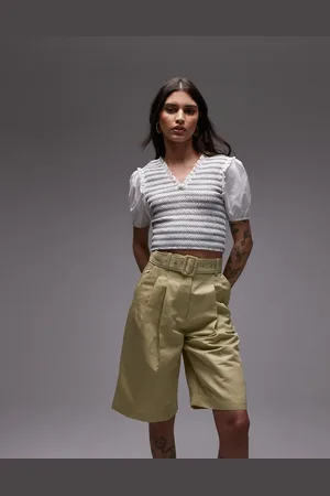& OTHER STORIES Pantalones cortos amarillo pastel de corte alargado estilo bermudas con cinturón de mezcla de lino de -Verde