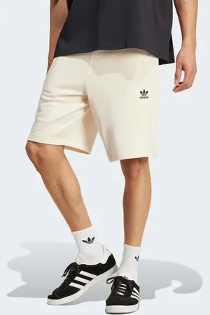 adidas Pantalones cortos básicos con trébol de