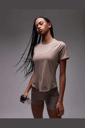 Nike Camiseta Dri-FIT Swift de