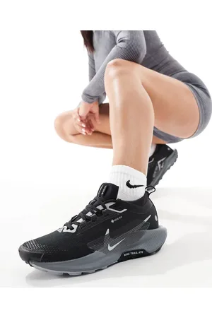 Nike Zapatillas de deporte triple ReactX Pegasus Trail 5 Gore-TEX de