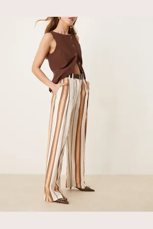 ASOS Pantalones de sastre color tostado a rayas holgados con cinturón de cuero sintético de -Multicolor