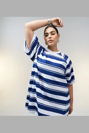 ASOS Vestido corto a estilo camiseta con vuelo de ASOS DESIGN Curve-Multicolor