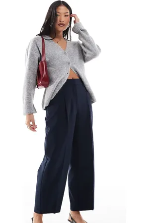 ASOS Pantalones de sastre de corte tapered de Petite