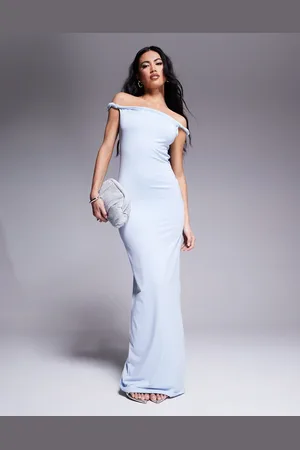 Aria Cove Vestido largo ceñido con detalle de tirantes retorcidos y diseño de doble capa de