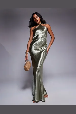 Aria Cove Vestido largo con cuello halter, detalle anudado en la parte delantera, pañuelo colgante y bajo caído de satén efecto repujado de -Blanco