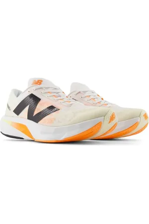 New Balance Zapatillas de deporte blancas Fuelcell Rebel V4 de