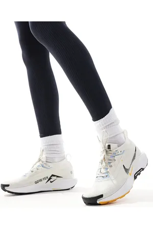 Nike Zapatillas de deporte hueso ReactX Pegasus Trail 5 Gore-TEX de