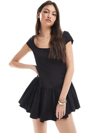 Monki Vestido corto estilo corsé de