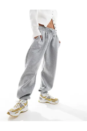 Nike Joggers grises extragrandes de talle alto Phoenix Fleece de