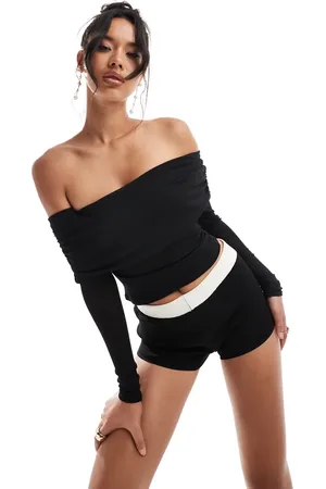 Kaiia Top de manga larga con escote Bardot plegado de tejido texturizado exclusivo de