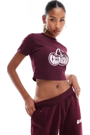 Kaiia Camiseta corta con diseño encogido y estampado de cerezas exclusiva de (parte de un conjunto)-Rojo
