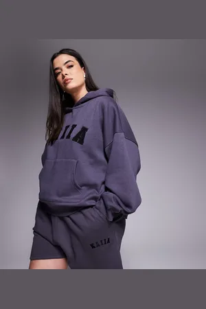 Kaiia Pantalones cortos de chándal gris oscuro de Plus (parte de un conjunto)