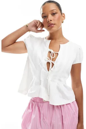 ASOS Blusa color plisado con lazada delantera de -Blanco