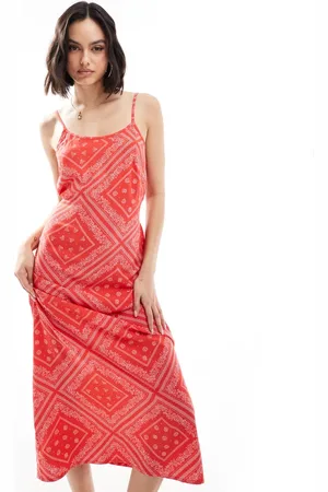 Miss Selfridge Vestido lencero largo de tirantes con y cuello ancho de -Multicolor