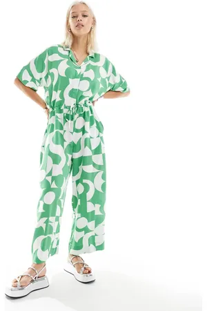 Monki Mono largo con estampado gráfico de