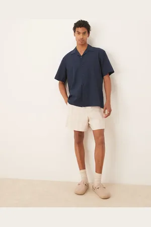 ASOS Pantalones cortos de vestir color crudo de corte ancho de mezcla de lino de