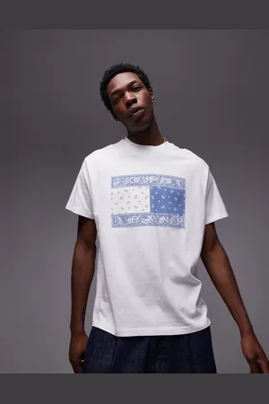 Tommy Hilfiger Camiseta blanca y azul con estampado de bandera grande de cachemir de -Blanco