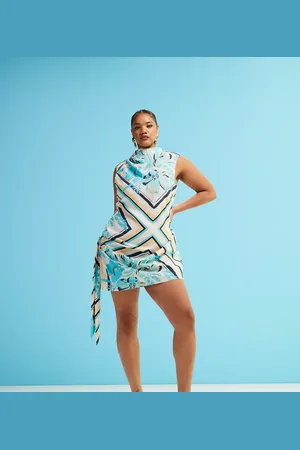 ASOS Vestido corto con estampado de pañuelo, cuello subido y detalle colgante de ASOS DESIGN Curve-Multicolor
