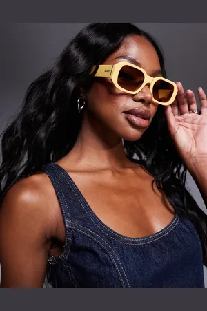 Quay Australia Gafas de sol amarillas con forma rectangular angular Hyped Up de Quay