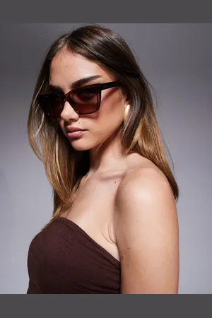 Quay Australia Gafas de sol color estilo ojos de gato Call The Shots Remixed de Quay-Blanco
