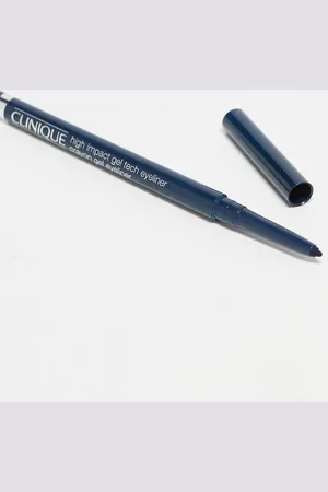 Clinique Delineador de ojos en gel High Impact Gel Tech de : Tono Deep Denim-Azul