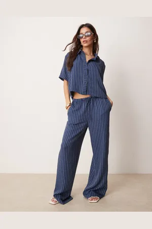 JDY Pantalones azul oscuro a rayas de pernera ancha de (parte de un conjunto)