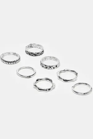 ASOS Pack de 7 anillos plateados de banda de