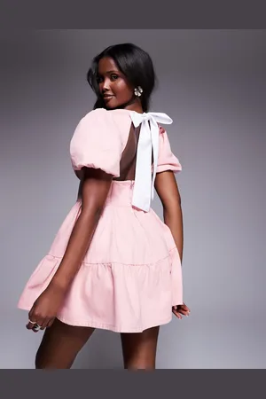 ASOS Vestido skater corto claro con cuerpo estilo corsé y mangas abullonadas de