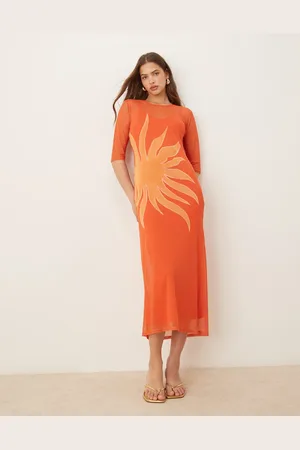 Never Fully Dressed Vestido semilargo de malla Sunburst de