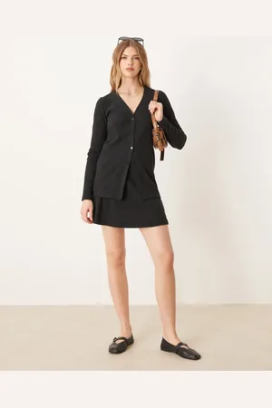 Nike Falda negra de canalé Chill de