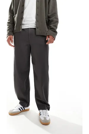 SELECTED Pantalones grises con pinzas de corte ancho de