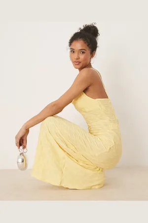 VILA Vestido largo amarillo tenue de tirantes de tejido texturizado de punto liso de