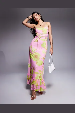 ASOS Vestido largo de tirantes con estampado floral luminoso, cordones en la espalda y detalle de volantes de -Multicolor