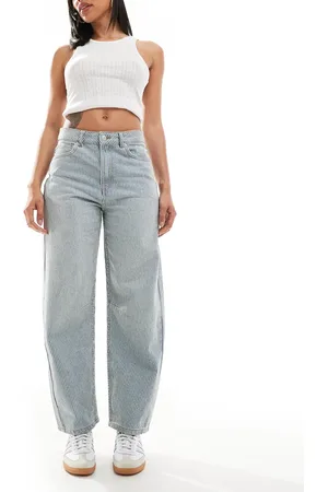 ASOS Vaqueros capri a de corte barrel con trabilla ajustable de -Azul