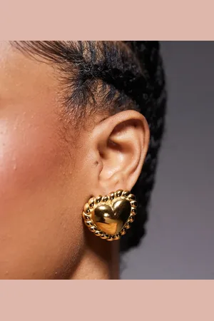 Neck On The Line Pendientes de botón con diseño de corazón vintage chapados en oro de