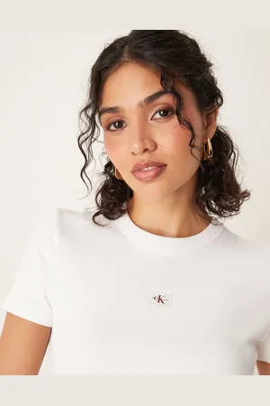 Calvin Klein Camiseta blanca entallada de canalé con detalle de etiqueta de -Blanco