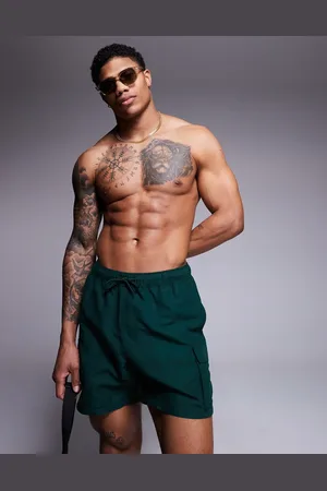 ASOS Shorts de baño de largo medio verdes con bolsillos cargo de