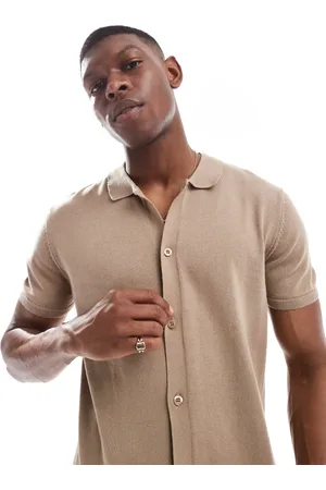 New Look Camisa color abotonada de manga corta de punto de -Neutro